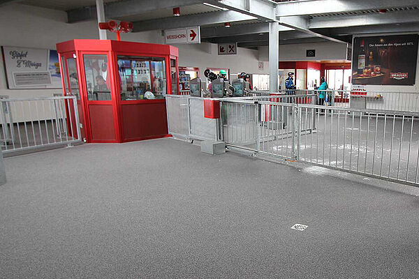 Arosa Bergbahnen AG’s cable car stations and restaurants